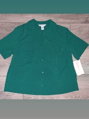Athleta Size XS Echo Top Green Button Up Short Sleeved New W Tags MSRP$99